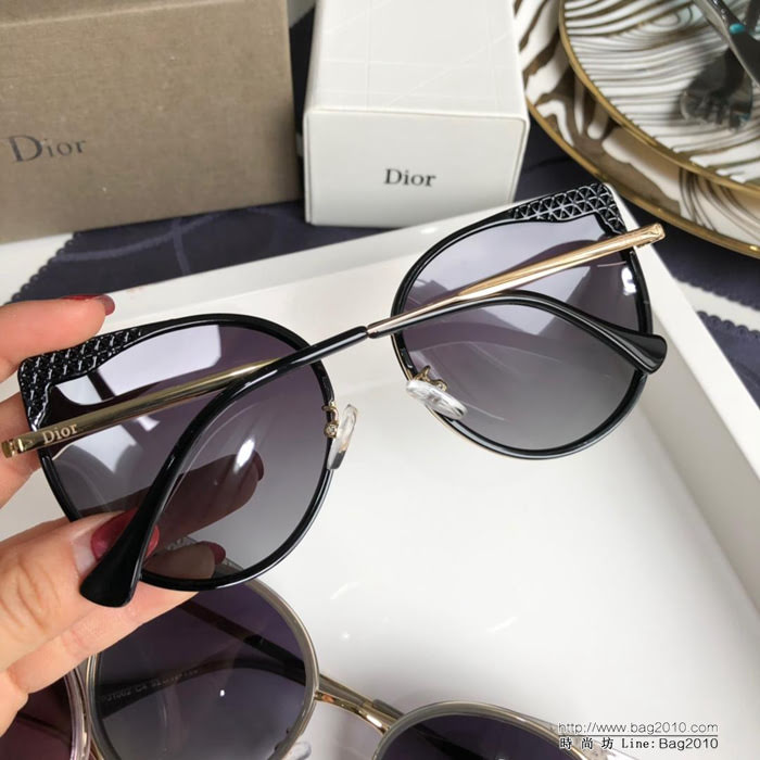 DIOR-迪奧 經典版型 偏光時尚高雅墨鏡 女士太陽鏡  lly1714